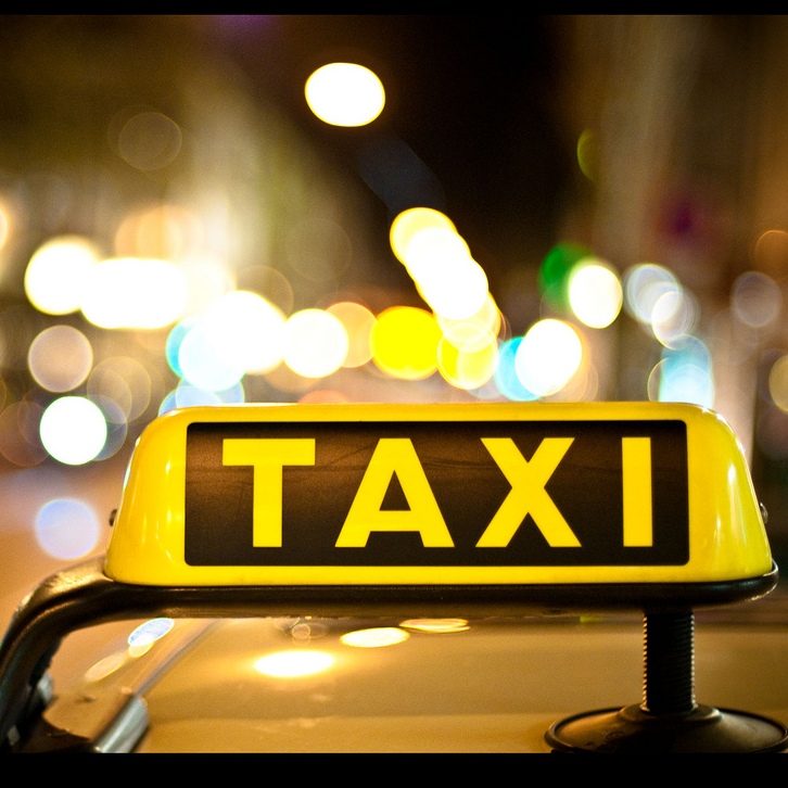 خاطره ای جالب از پایان دنیا(۲۰۱۲/۱۲/۱۲) در تاکسی!