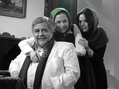 فحشم می‌دهند اما این را هم می‌گویند که «کارش درست است»