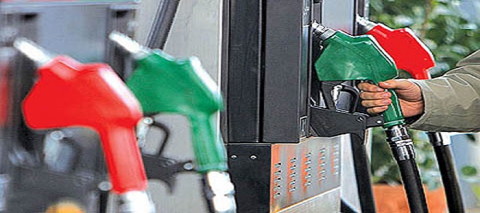 ثبت رکورد جدید مصرف بنزین در ایران/۷۰۰میلیون لیتر بنزین دود شد
