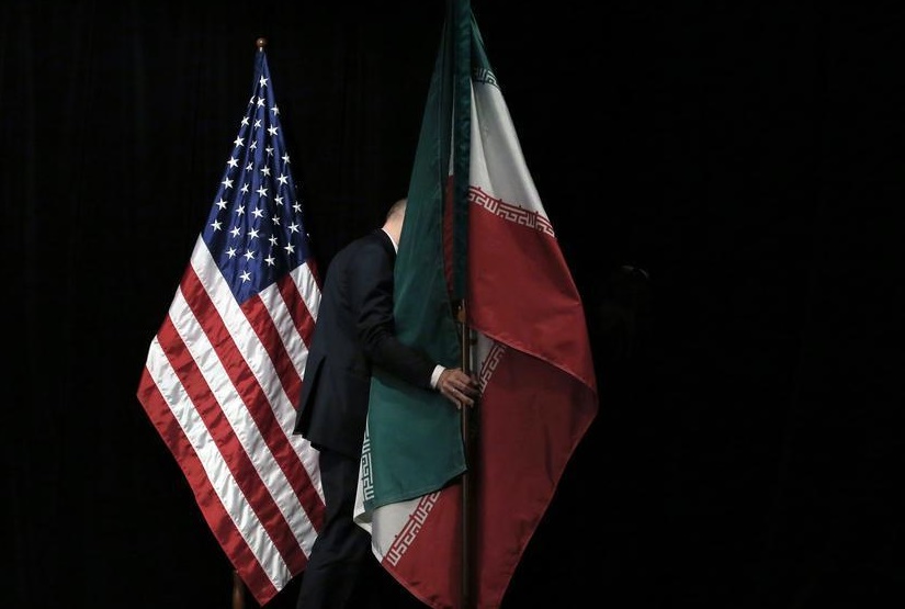 فشار سناتورهای آمریکا بر اوباما برای موافقت با طرح تمدید «قانون تحریم‌های ایران»