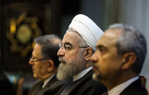 بازخوانی خواسته های بانکی روحانی از سیف/مجمع بانک مرکزی، دوشنبه