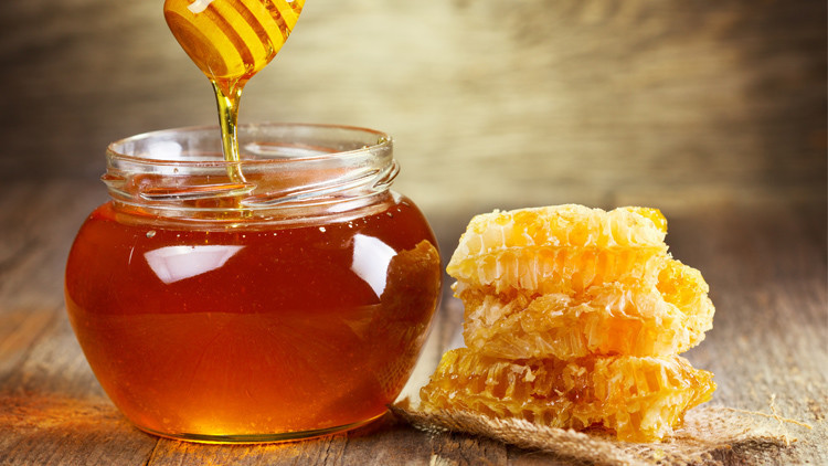 کاهش وزن با خوردن عسل
