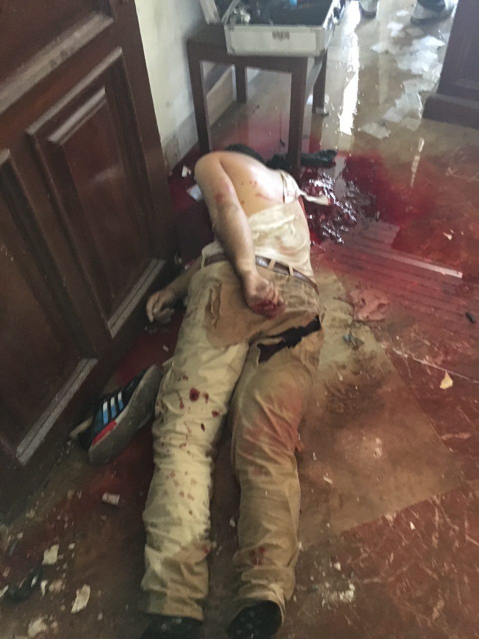 تصویری از تروریستی هايي که در داخل ساختمان مجلس به هلاکت رسیدند +18 سال