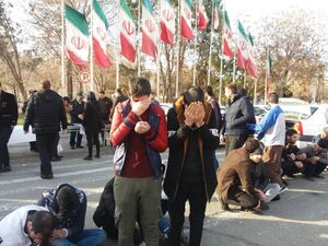 سارقانی که با سمند گوشی قاپی می‌کردند