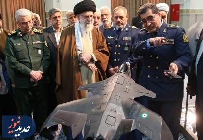 بازدید رهبر انقلاب از نمایشگاه دستاوردهای صنعت دفاعی