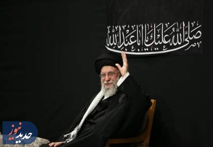 عزاداری شب عاشورا با حضور رهبر انقلاب برگزار شد