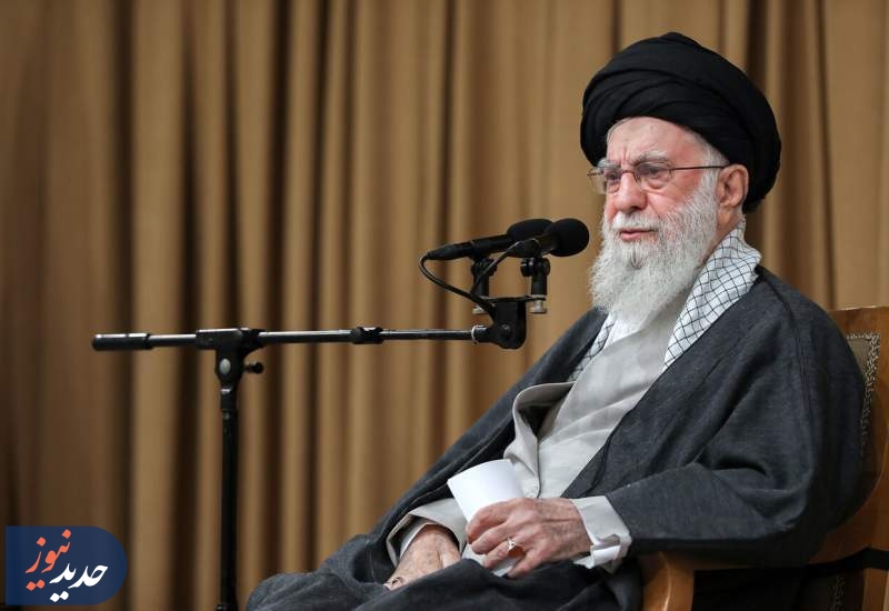 آیه روی انگشتر رهبر انقلاب چه می‌گوید
