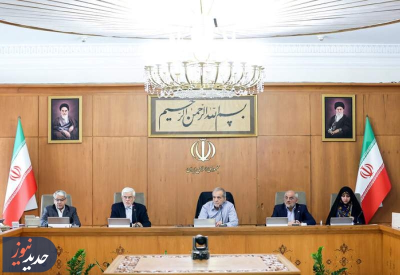 پزشکیان: تلاش دولت ارائه بودجه بدون کسری به مجلس است