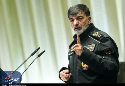 هدف دشمن از کشته‌سازی فاصله انداختن میان مردم و نظام بود